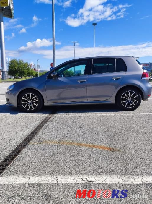 2010' Volkswagen Golf 6 1,6 Tdi photo #4