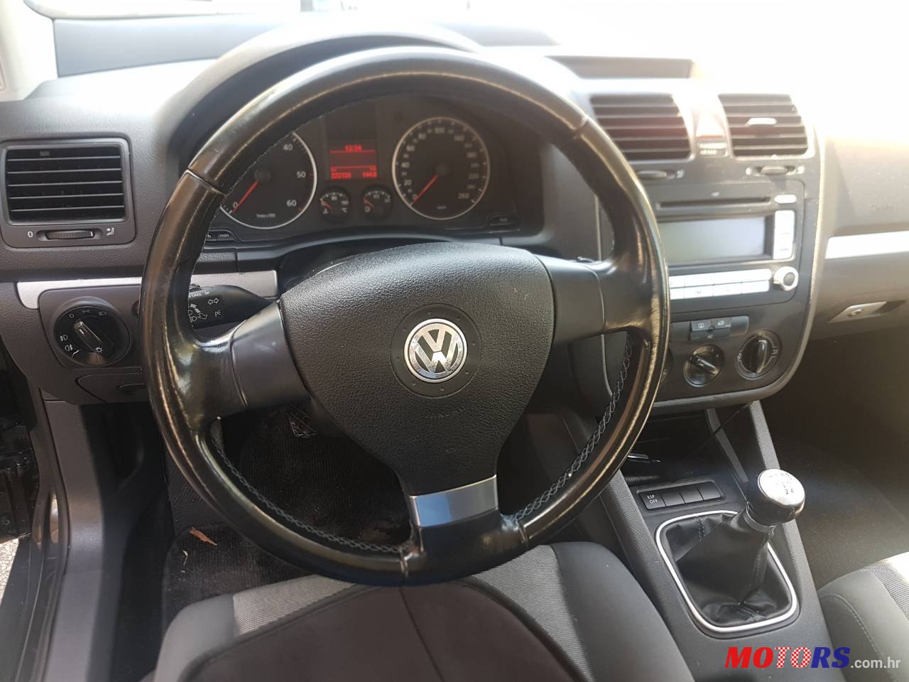 2007' Volkswagen Golf 5 tdi photo #1