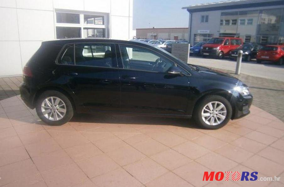 2015' Volkswagen Golf VII 1,6 Tdi photo #1