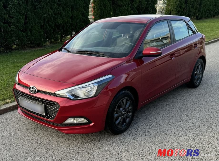 2017' Hyundai i20 1,25 photo #2