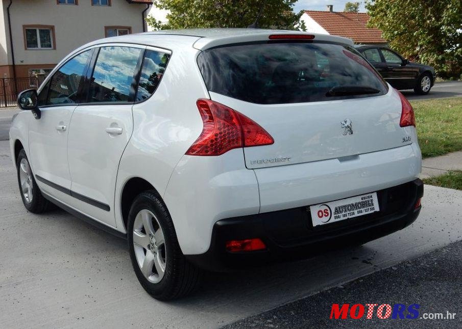 2010' Peugeot 3008 1,6 Hdi photo #1