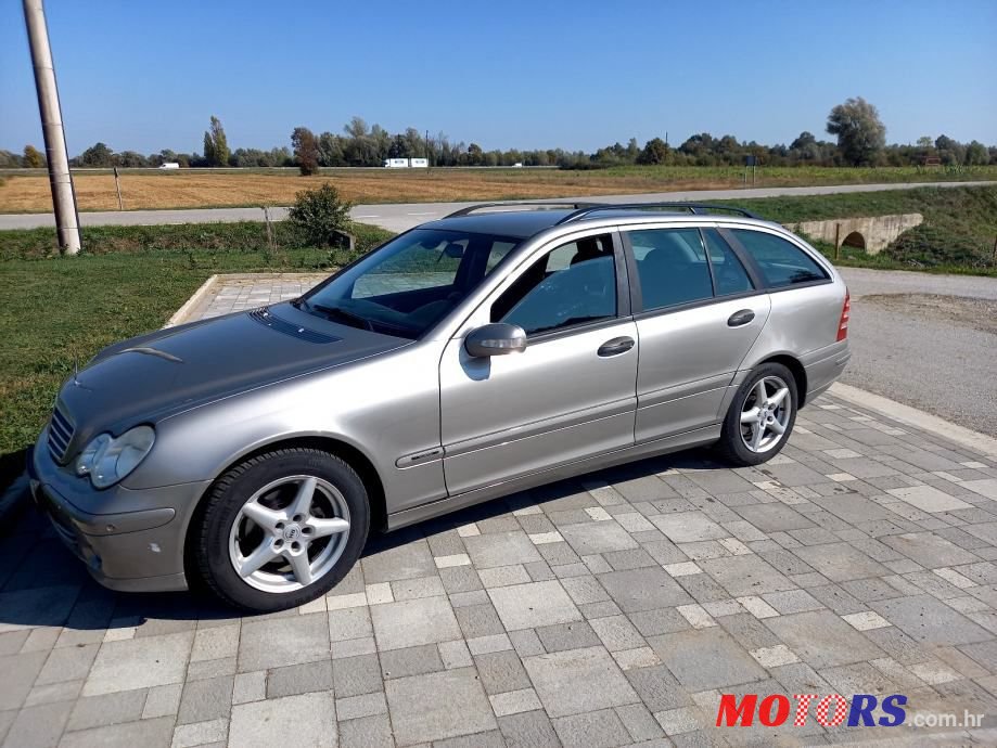 2003' Mercedes-Benz C-Klasa 200 T photo #3