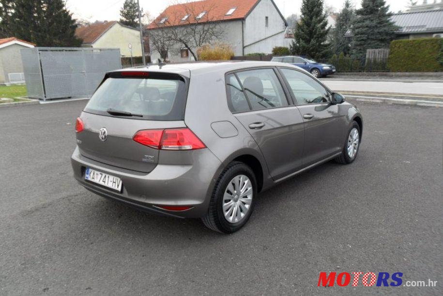 2014' Volkswagen Golf VII photo #1