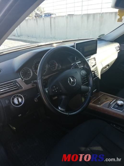 2012' Mercedes-Benz E-Klasa 220 Cdi photo #6