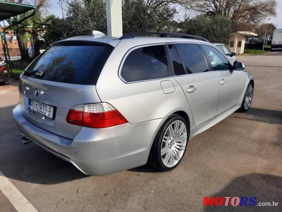 2010' BMW Serija 5 520D Touring photo #3