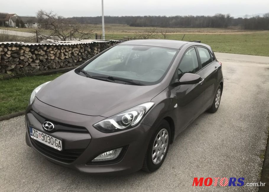 2013' Hyundai I30 1,6 Crdi photo #1