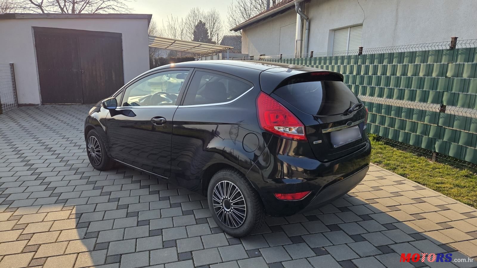 2009' Ford Fiesta photo #3