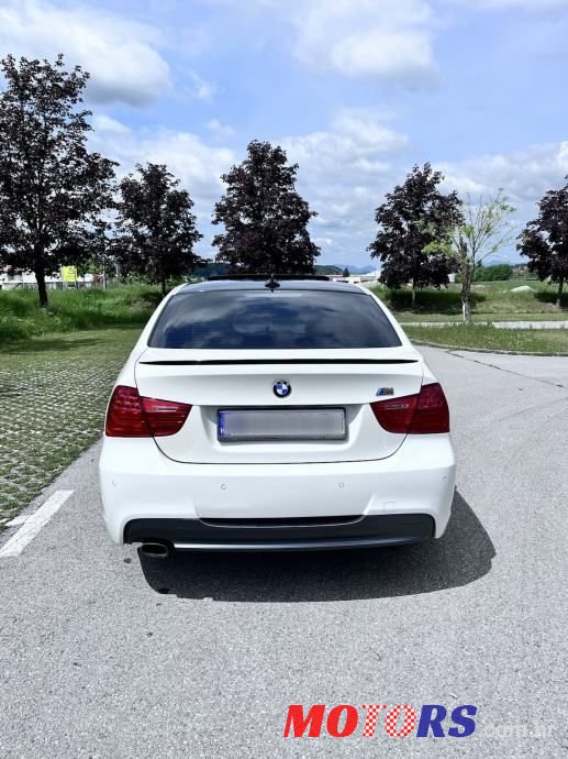 2010' BMW Serija 3 318D photo #5