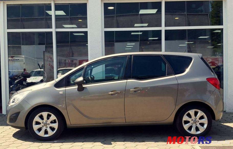 2011' Opel Meriva 1,3 Cdti photo #1