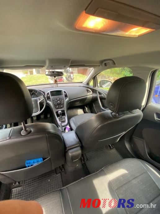 2017' Opel Astra 1,6 photo #6