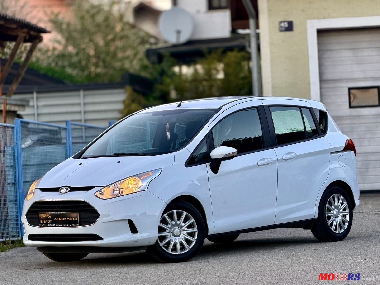 2014' Ford B-MAX 1,0 photo #1