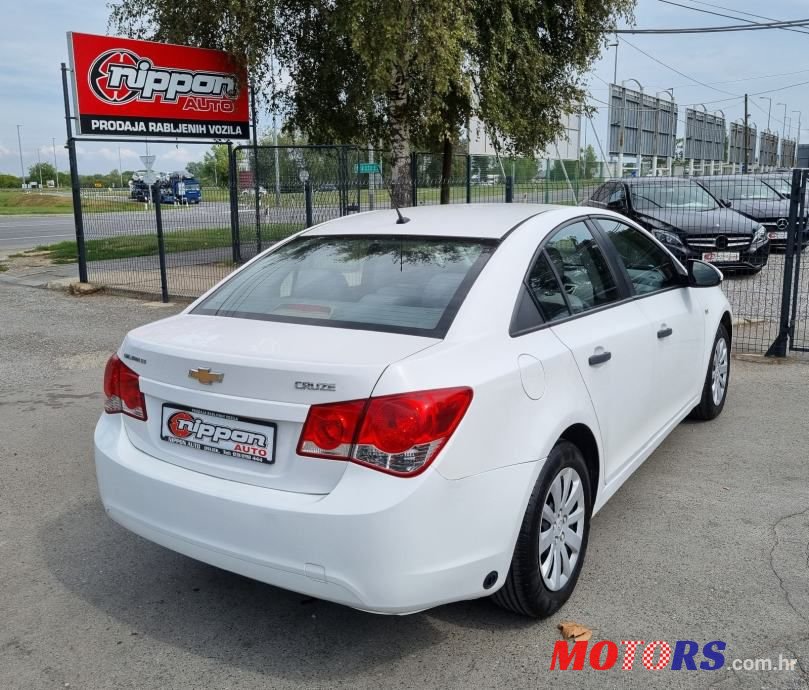 2010' Chevrolet Cruze 1,6 photo #6