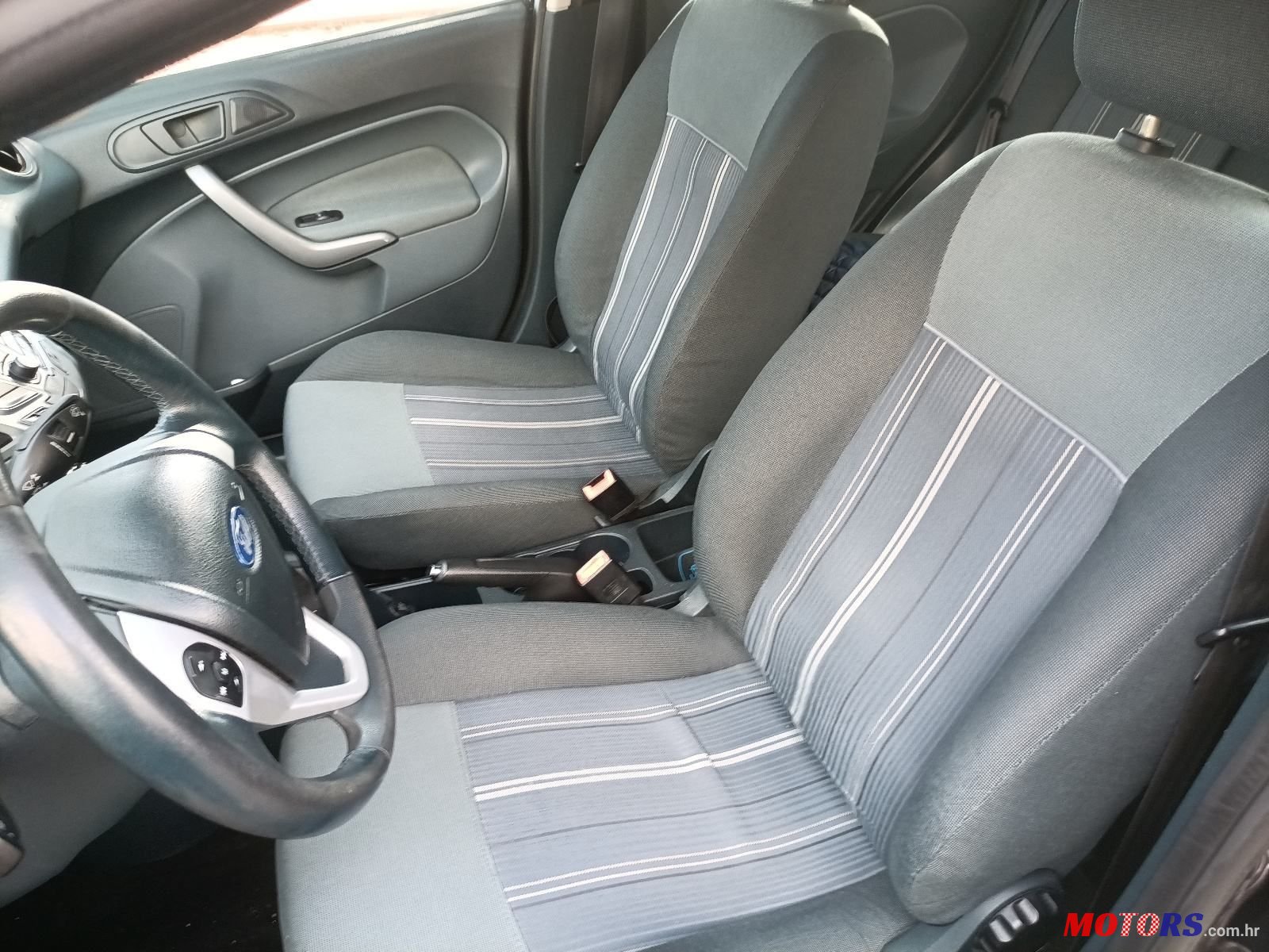 2010' Ford Fiesta 1,6 photo #5