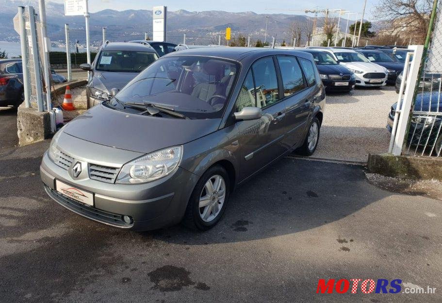 2005' Renault Grand Scenic 1,5 Dci photo #1