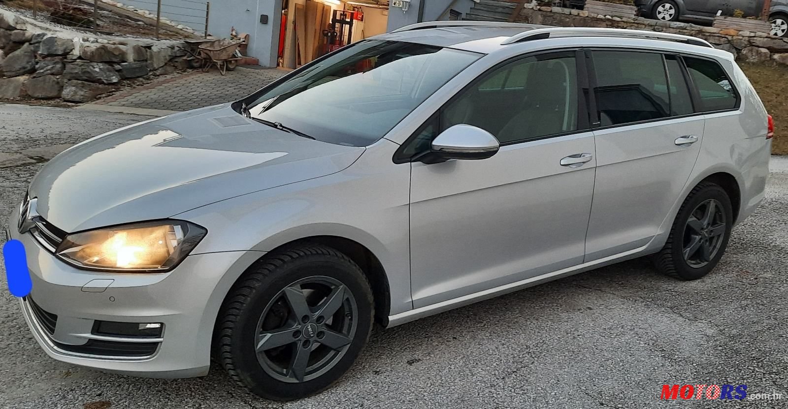 2016' Volkswagen Golf VII Variant photo #1