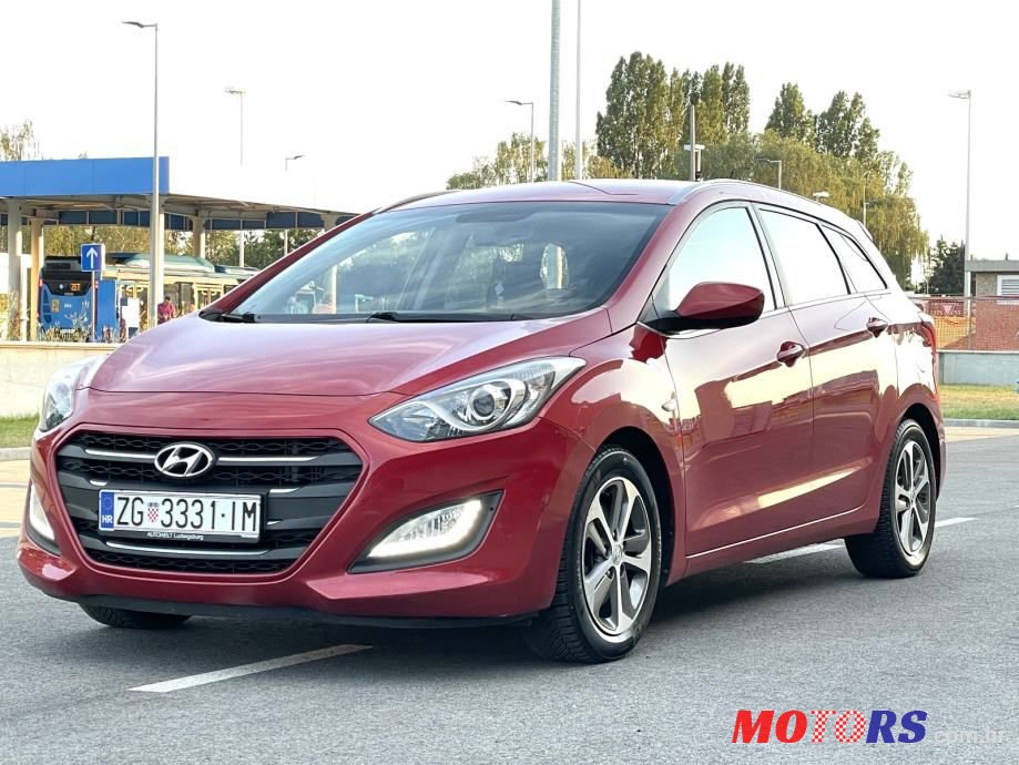2016' Hyundai i30 photo #2