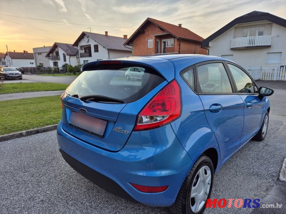 2010' Ford Fiesta 1,2 5 16V photo #4