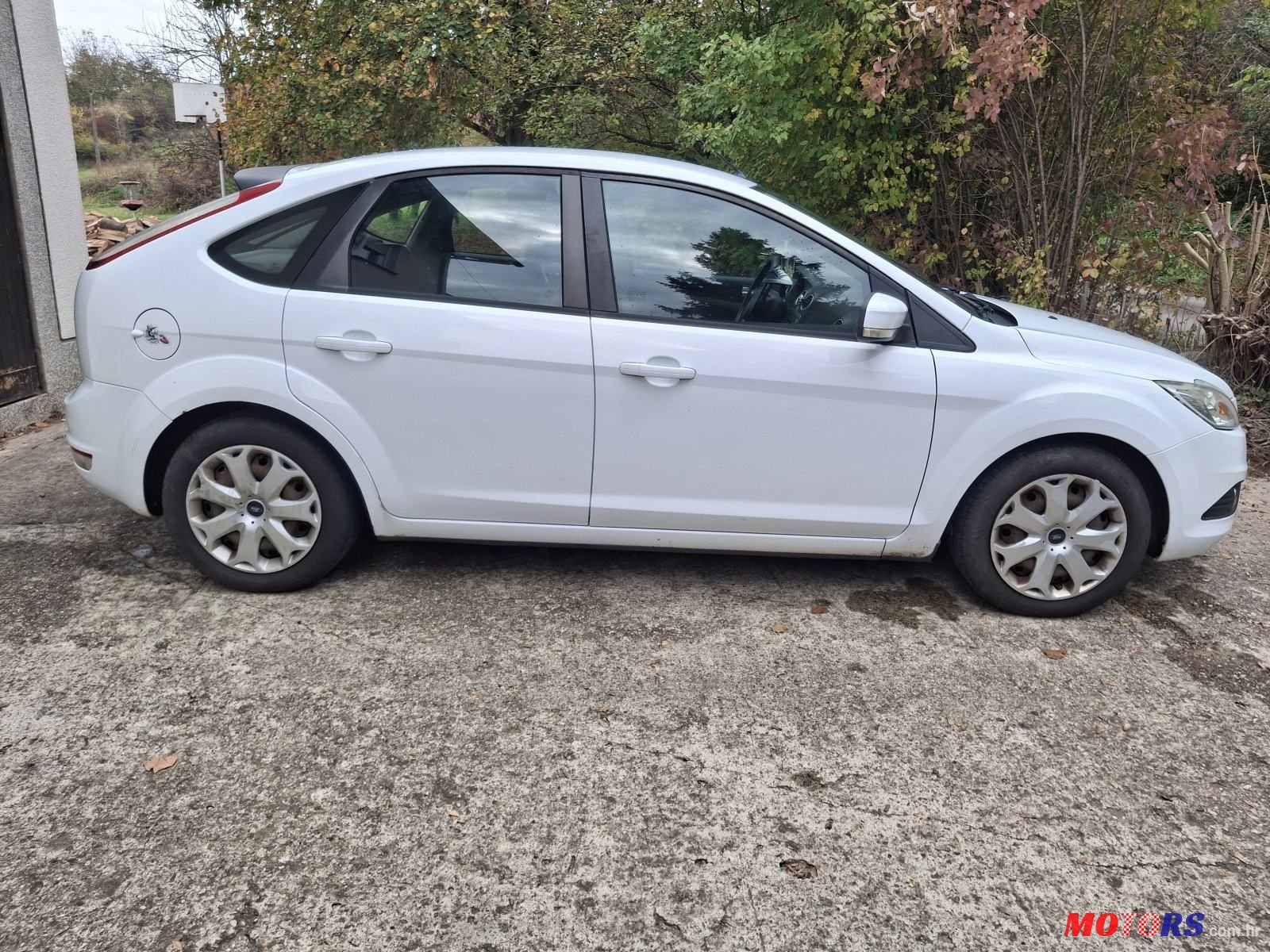 2011' Ford Focus 1,4 photo #2