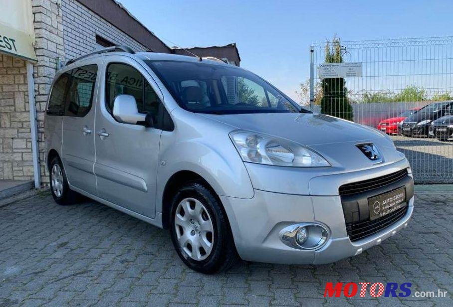 2009' Peugeot Partner photo #1