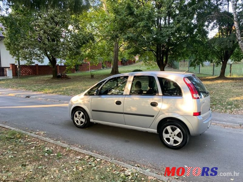 2005' Opel Meriva 1,7 Dt photo #1