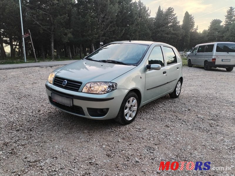 2003' Fiat Punto 1,2 16V photo #1