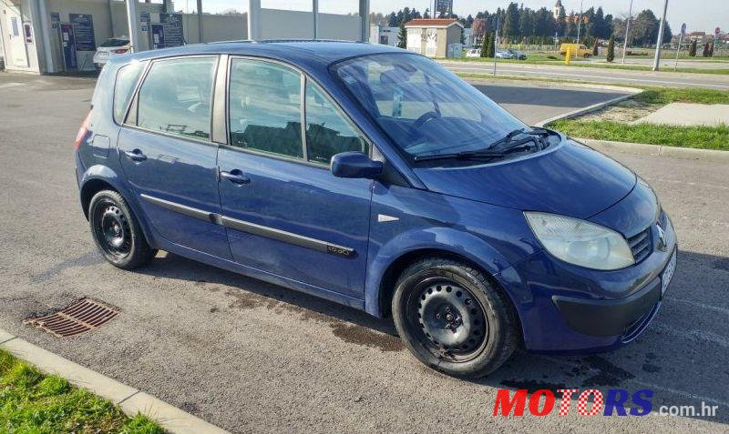 2005' Renault Scenic 1,9 Dci photo #2