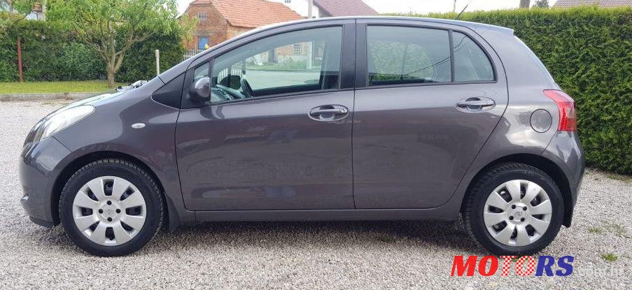 2008' Toyota Yaris 1,3 Vvt-I photo #1