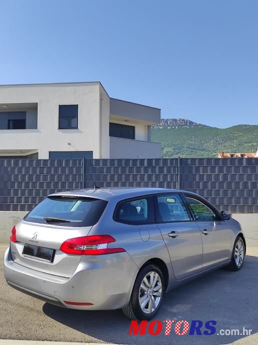 2015' Peugeot 308 Sw photo #5