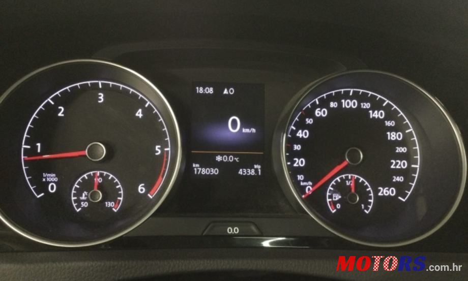 2015' Volkswagen Golf 7 photo #5