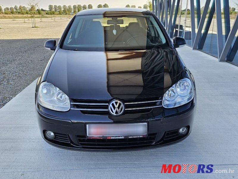 2008' Volkswagen Golf 5 1,9 Tdi photo #5