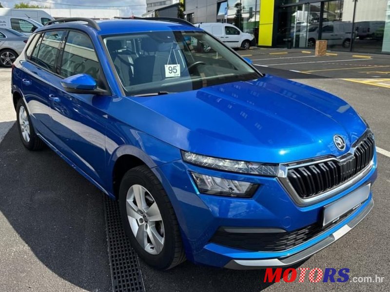 2020' Skoda Kamiq 1,0 Tsi Ambition photo #5