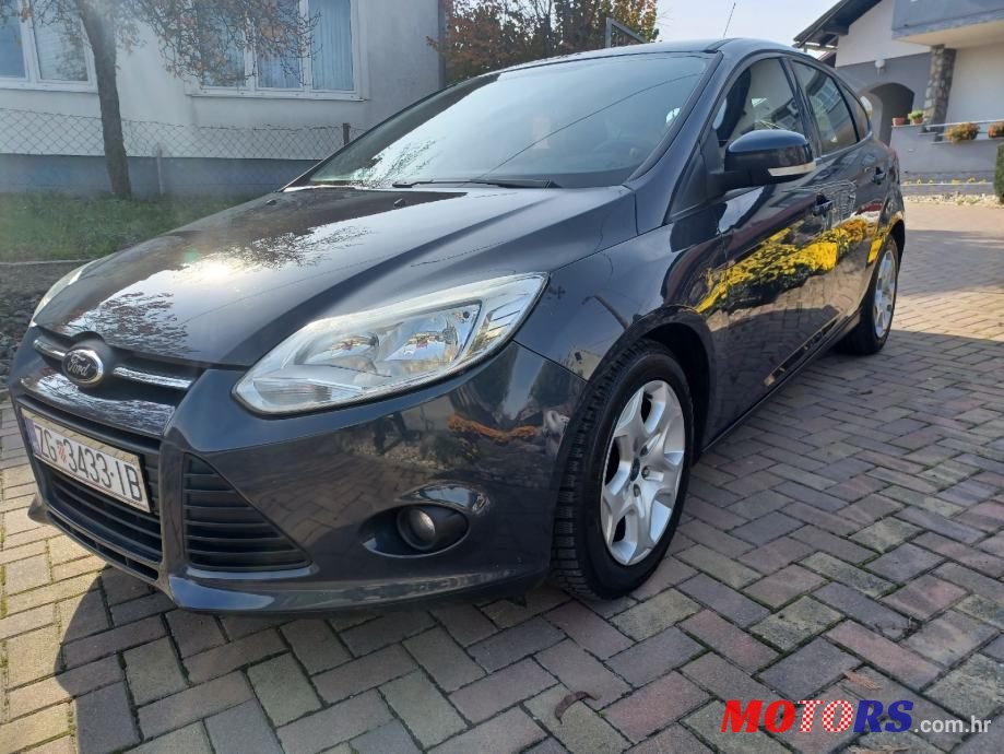 2011' Ford Focus 1,6 photo #2