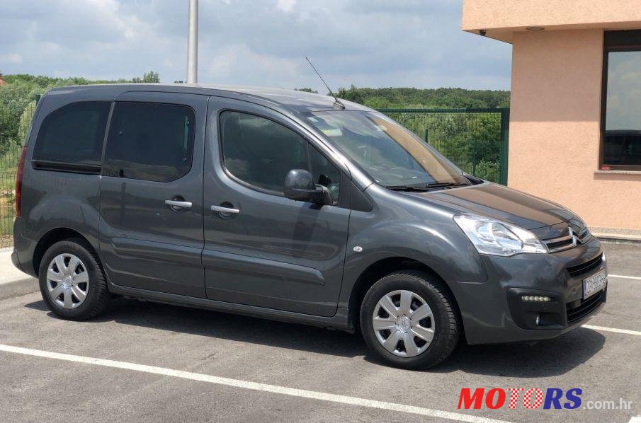 2017' Citroen Berlingo Bluehdi photo #1