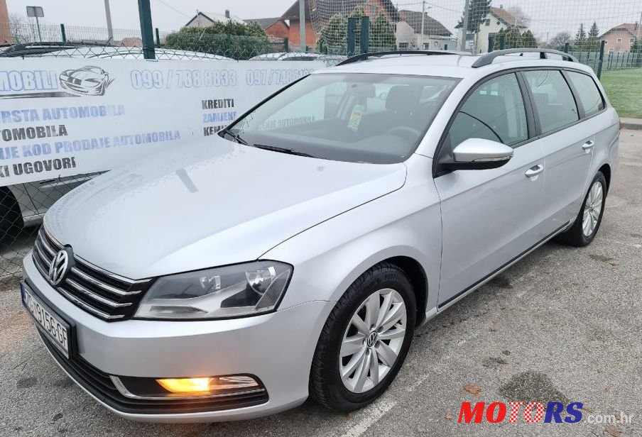 2012' Volkswagen Passat Variant 2,0 Tdi photo #1
