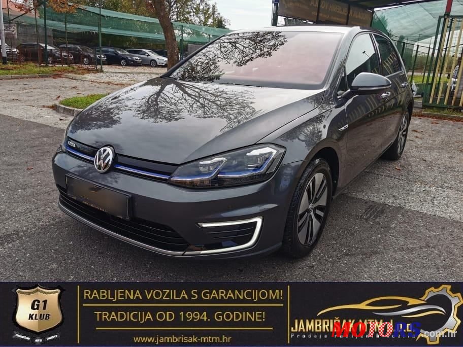 2019' Volkswagen Golf VII E-Golf photo #3