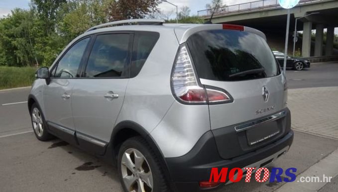 2014' Renault Scenic Dci 130 photo #3