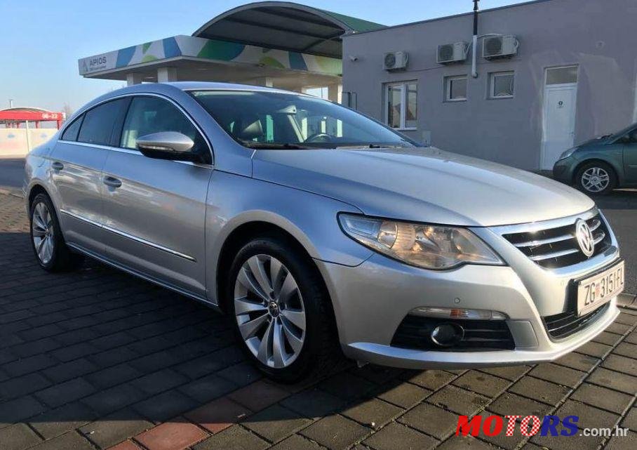 2008' Volkswagen Passat CC 2,0 Tdi photo #2