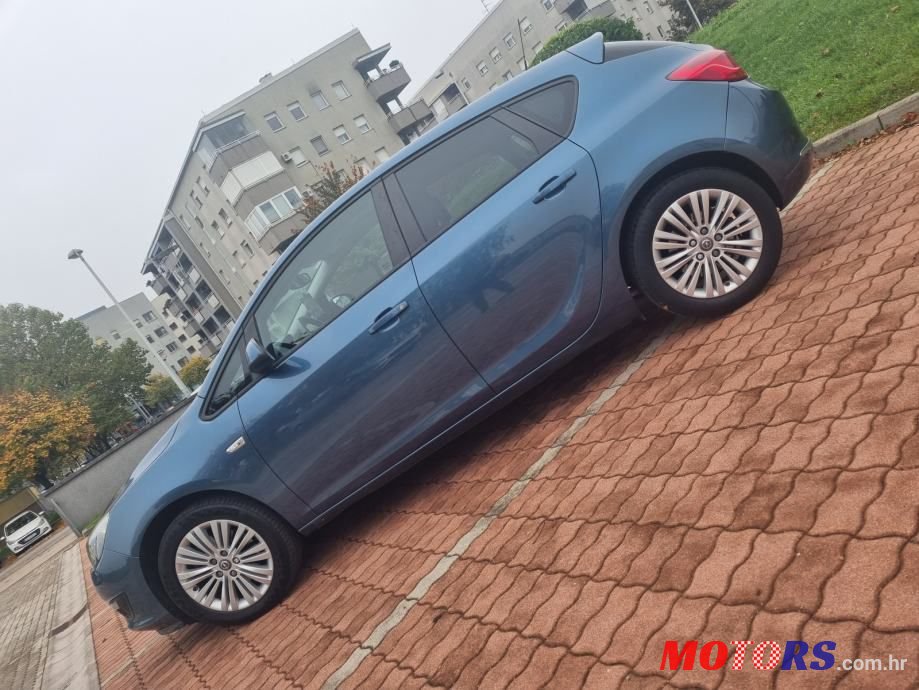 2015' Opel Astra 1.6 Cdti photo #4