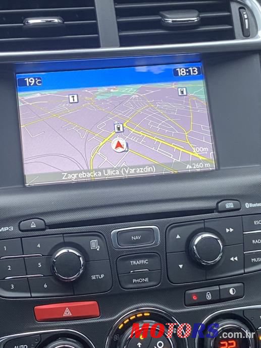 2012' Citroen DS4 Sport photo #6