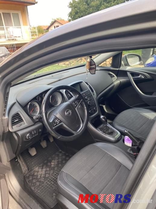 2017' Opel Astra 1,6 photo #5