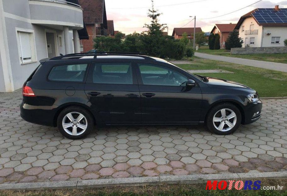 2014' Volkswagen Passat Variant photo #1