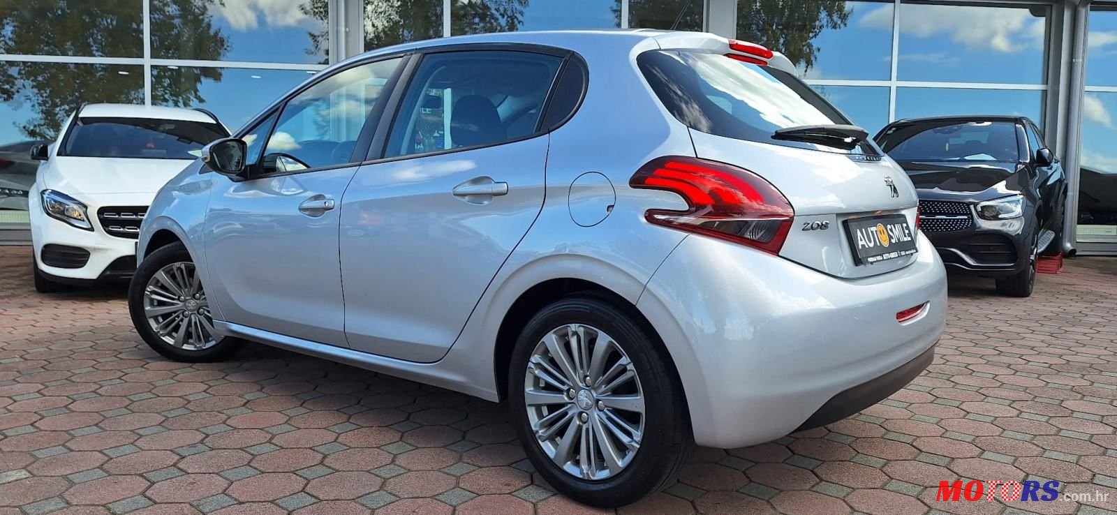 2017' Peugeot 208 1,2 photo #4