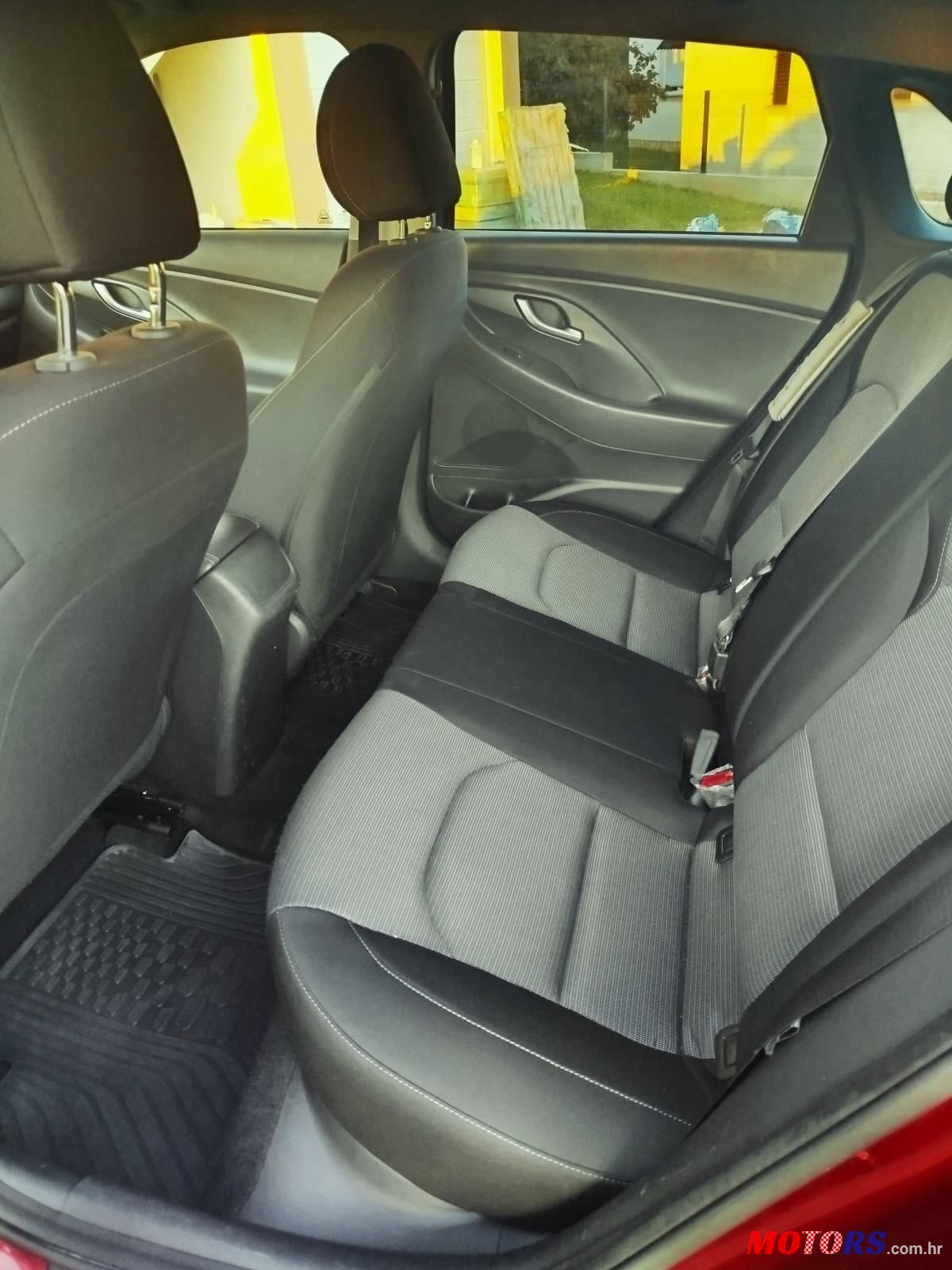 2017' Hyundai i30 1.4 Mpi photo #4