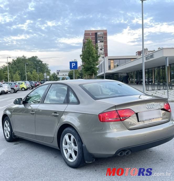 2010' Audi A4 photo #3