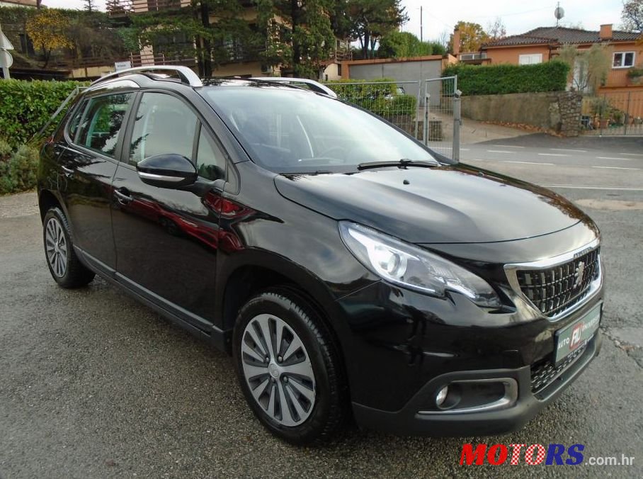 2017' Peugeot 2008 1,6 Bluehdi photo #1