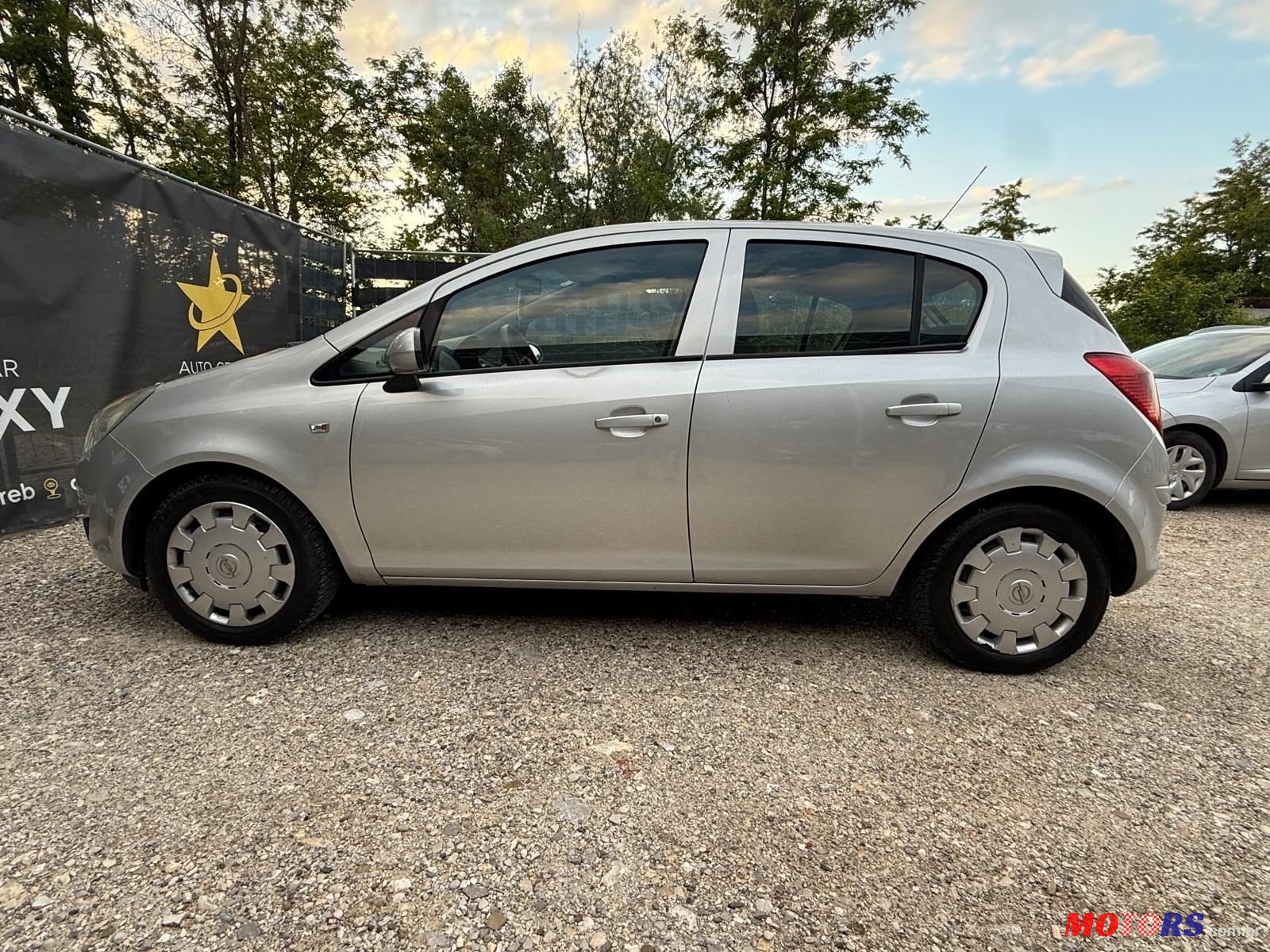 2008' Opel Corsa 1,2 16V photo #4