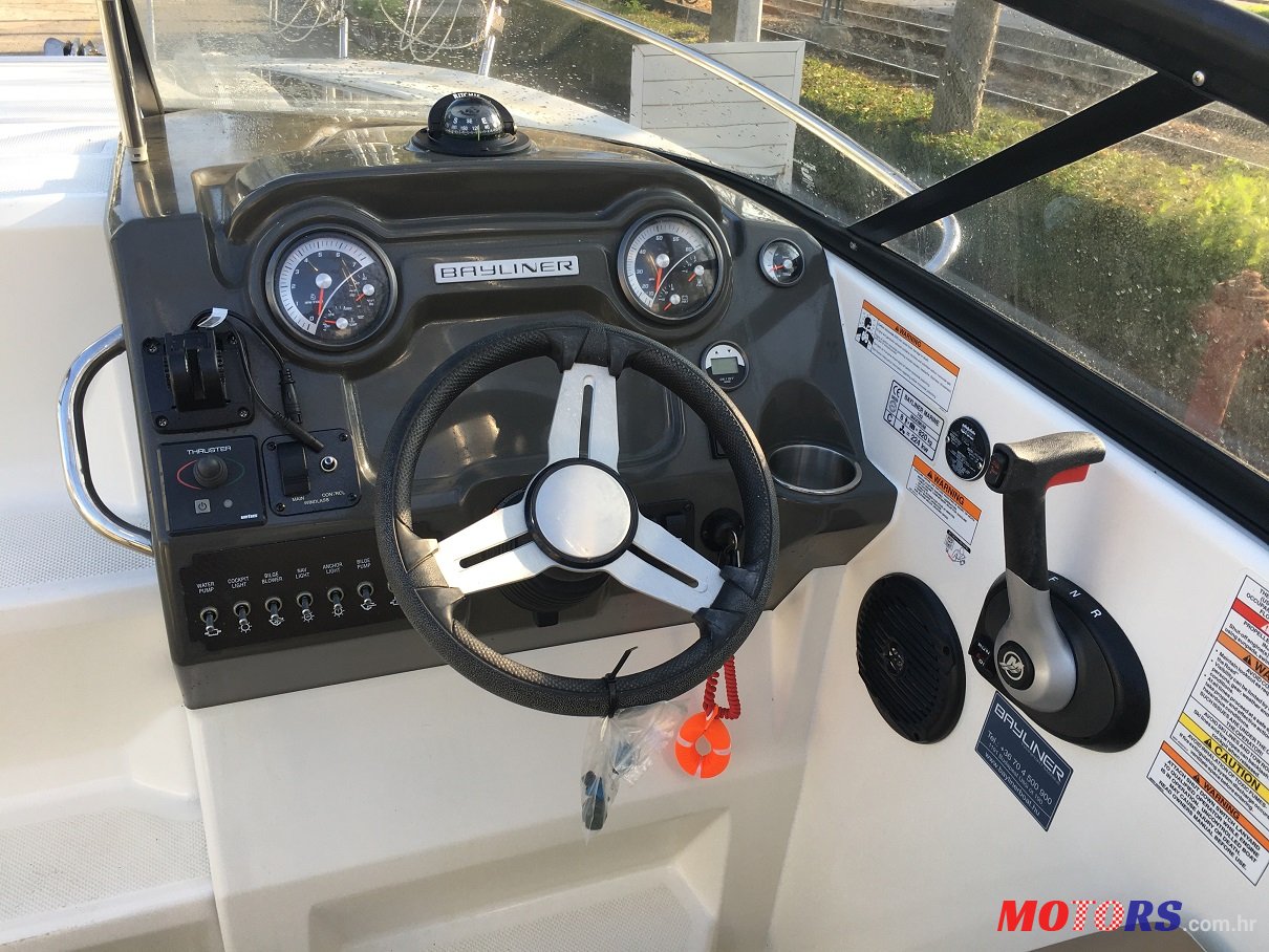 2018' Bayliner 742 Cuddy gliser s kabinom photo #5