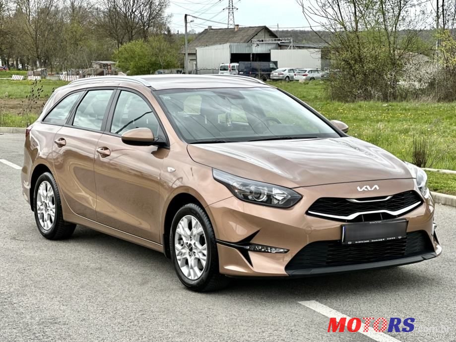 2022' Kia Ceed Sportswagon photo #2