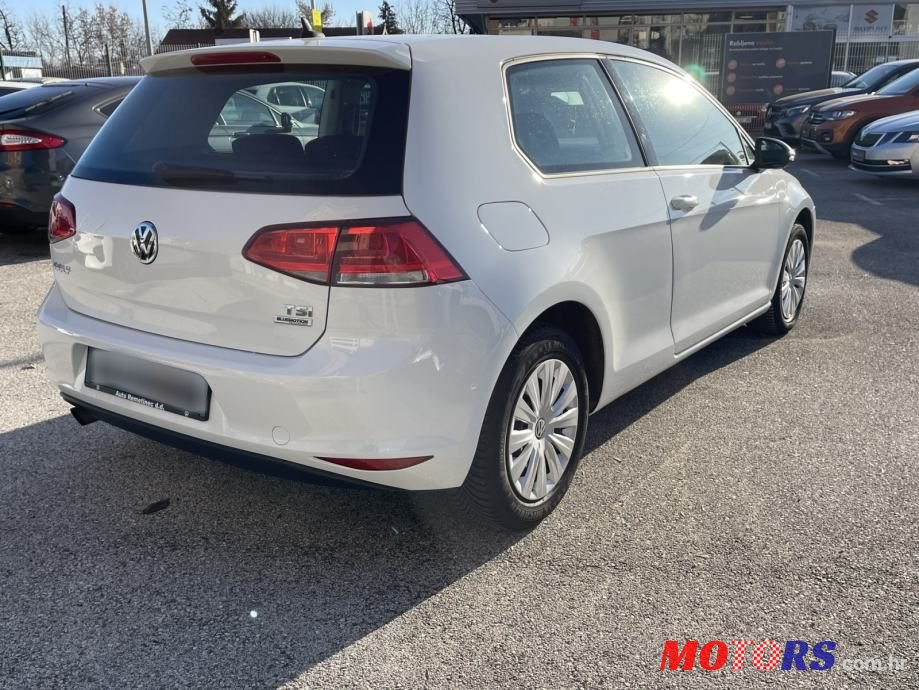 2017' Volkswagen Golf 7 photo #4