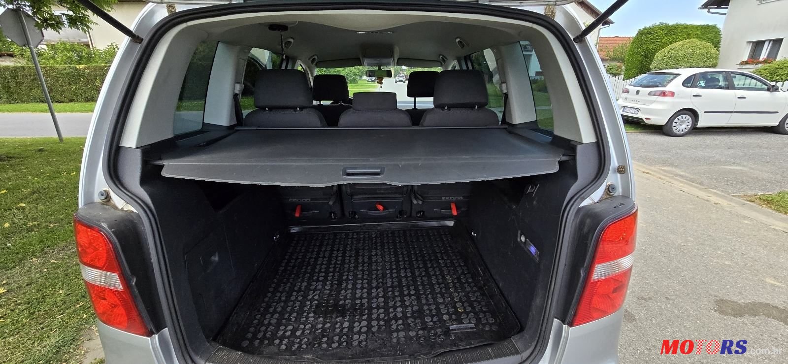 2006' Volkswagen Touran 1,9 Tdi photo #3